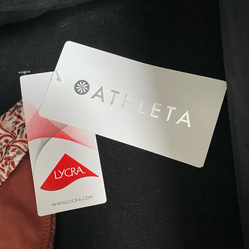 ⛵️🏖 Athleta Bottoms - Picture 9 of 11